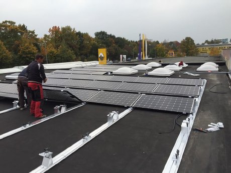 Solar-Nürnberg-Autohaus-Bronner.jpg