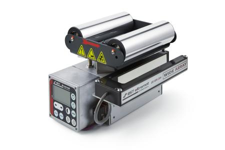 The wide-array sensors cover measuring ranges from 30 mm to 467 mm, and are optionally available as ultrasonic or infrared sensors.