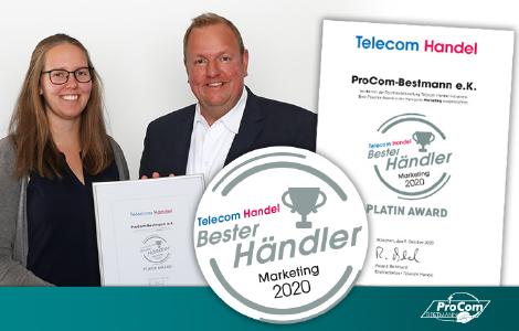Jens und Alina Bestmann mit der Platin-Award-Auszeichnung "Bester Händler Marketing 2020" der Telecom Handel