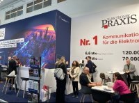 ELEKTRONIKPRAXIS auf der electronica 2024: Auch 2026 ist das Team wieder mit einem eigenen Stand auf der Messe vertreten – diesmal in Halle B4, Stand 500. Zusätzlich produziert die Redaktion das Magazin „The Official Daily“ zur electronica.