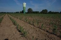 Ein typisch französischer Wasserturm aus Stahlbeton wurde von deutschen Handwerkern mit Produkten aus Deutschland saniert. Das Design entwickelten französische Studenten