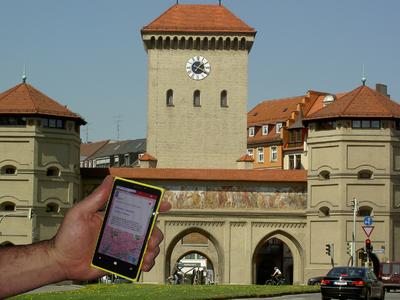 mit dem Handy durch die Stadt