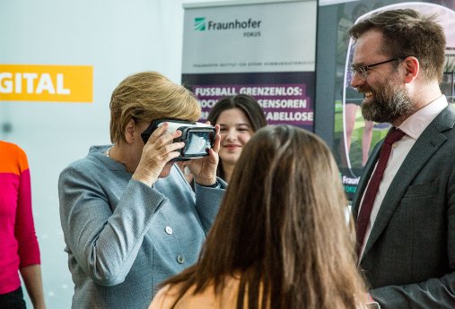 GD2017_Bundeskanzlerin_Fraunhofer FOKUS_CR InitiativeD21.JPG