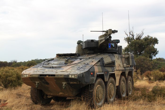 Rheinmetall Boxer CRV Outback (2).JPG