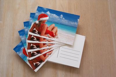 Mit PokaMax versenden Firmen postalische Weihnachtsgrüße online