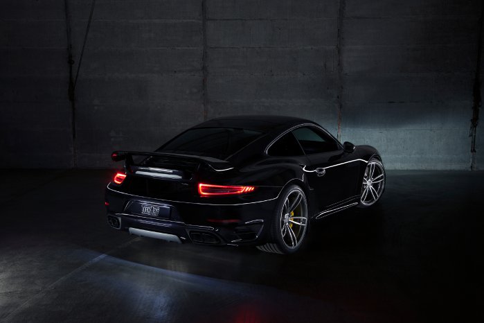 TECHART_for_Porsche_911_Turbo_models_rear.jpg