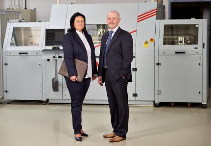 Die Geschäftsführung der Polytron-Print GmbH: Katja Skarupa-Pacella und Michael Müller