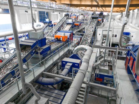 Photo_11_Iren_Circular_Plastic_Sorting_Plant_in_Turin_by_STADLER_resized.jpg
