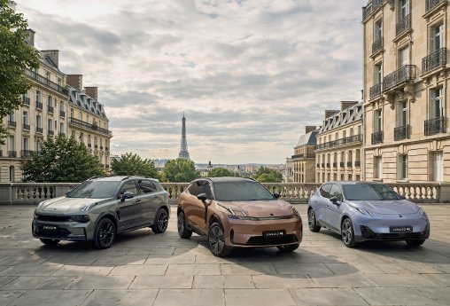 Lynk & Co_Paris Motor Show.png