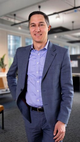 Heiner Habeck CEO camos.jpg