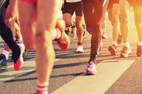 Go-live und Marathon: Erfolg durch Strategie, Ausdauer und Teamwork.