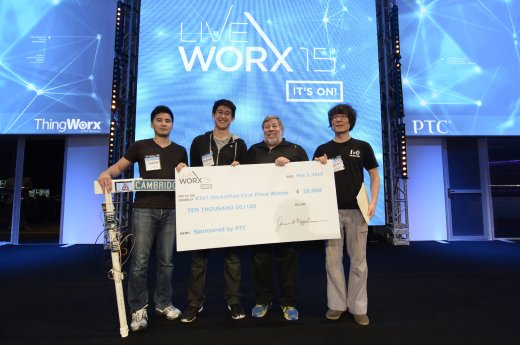 201505_LiveWorx_Hackathon winners.jpg