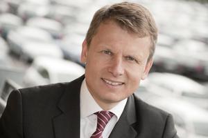 Dr. Ralf Cramer