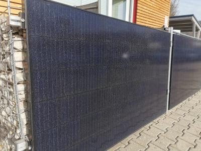 Saharastaub auf Photovoltaikmodulen der Firma iKratos (© iKratos)