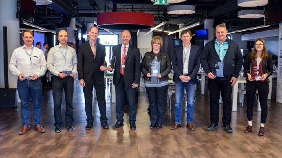2017-03-23_industry-forum_award-eb57d74f.jpg