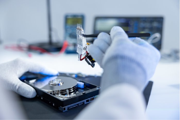 Defekte Festplatten wiederherstellen mit DATA REVERSE.jpg