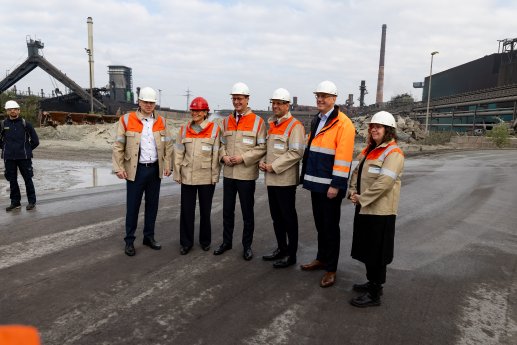 Pressefotos Minister Besuch HKM Hr Wuest Hr Lies Fr Benner (1).jpg