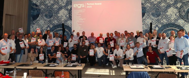 7 Award groß.png