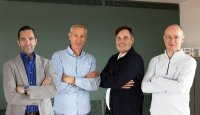 Die Architekten der Integration: Thilo Kerner (CEO von SYBIT), Thomas Regele (Gesellschafter und Mitgründer von SYBIT), Aurélien Segond (CEO von e2y), Martin Strempfer (ehemals CEO von e2y)