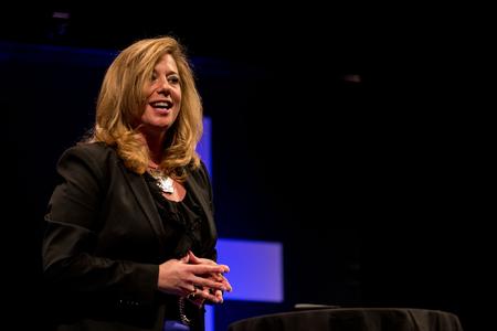 Dr. Renée Moore bei GEDANKENtanken in Stuttgart