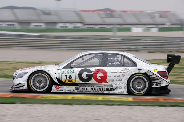 Dunlop DTM 2010 David Coulthard AMG Mercedes C-Klasse.jpg