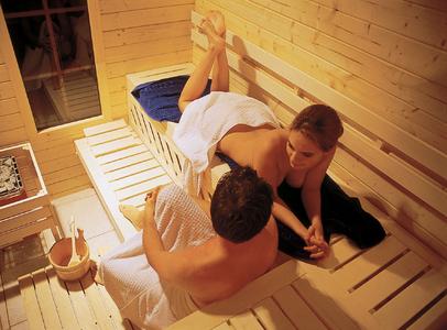 Dem Winter mit einer eigenen Sauna ein Schnippchen schlagen. Foto: Hornbach/Immowelt.de