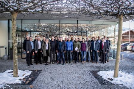 Vom Pulver bis zum fertigen Produkt – 20 Mitarbeiter/innen von BOSCH besuchten CERATIZIT Austria und bekamen spannenden Einblick in die Produktion hochqualitativer Zerspanungswerkzeuge aus Vollhartmetall