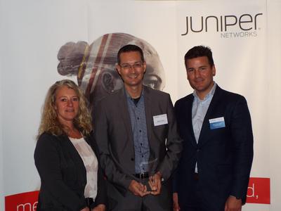 Von links nach rechts: Heike Hochrein, Manager Distribution DACH, Juniper Networks, Herbert Leven, Business Manager Security & Networking Solutions, Avnet, Alexander Weber, Senior Manager Channel Sales DACH, Juniper Networks