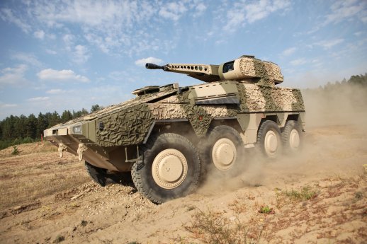 KMW-BOXER-RCT30-02.jpg