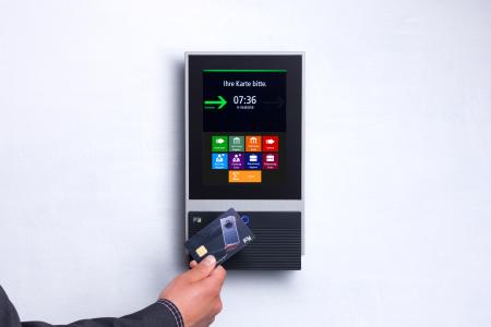 INTUS 5600 Zeiterfassung einfach gemacht