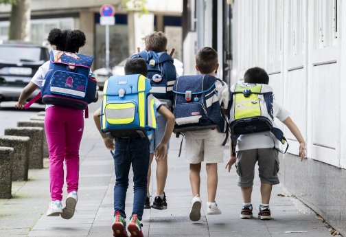 20260303_Pressemitteilung thyssenkrupp Steel_Schulranzenprojekt.jpg