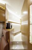 High End Reisemobil VARIO Alkoven 1200 auf MB Actros 2543 L