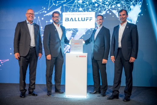 Balluff_Bosch-Global-Supplier-Award_1.JPG