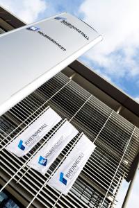 Positive operating earnings despite substantial decline in sales