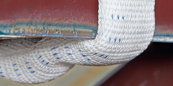 NoCut Sleeve an einer scharfen Kante.jpg