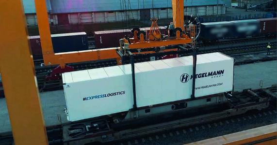 Nachhaltige Flexibilität: Hegelmann setzt auf intermodale Transportangebote