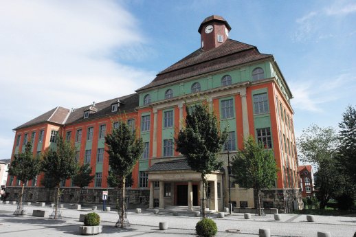 54 1 Faradaybau.jpg