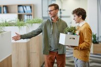 Willkommen im neuen Job! Ein Quereinstieg kann der ideale (Neu-)Start in einen befriedigenden Beruf sein