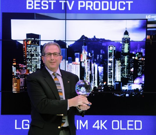 Bild_LG CES Awards_2.jpg