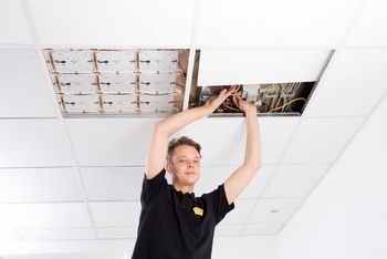 csm_01_2026_PM_FVEITBW_Berufliche_Zukunft_im_E-Handwerk_h%C3%B6chst_attraktiv_web_d0fd019621.jpg