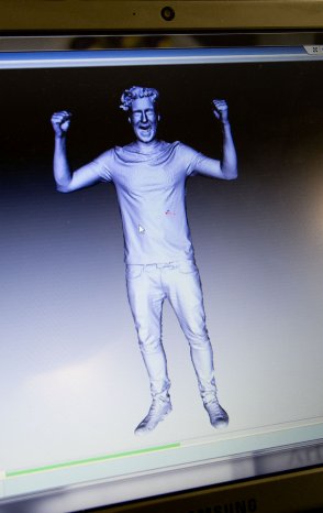 3D-Körperscanner Shapify Booth von Artec im ASDA Trafford Centre Manchester_7.jpg
