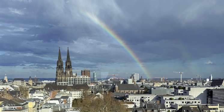 Koelner-Dom-Ausschnitt-scaled.jpg