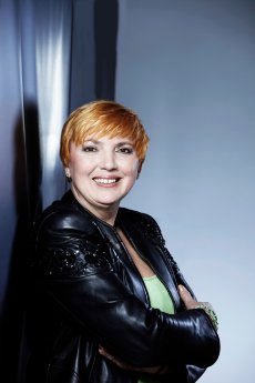 ClaudiaRoth_Pressefoto_2011.jpg