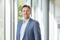 Sebastian Müller, Professor für Finance am TUM Campus Heilbronn, erklärt Chancen und Risiken von Künstlicher Intelligenz in der Finanzbranche.	
