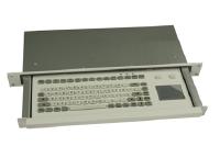 KWG-19-Set Tastaturschublade kommt mit passender Industrietastatur in die Steuergehäuse
