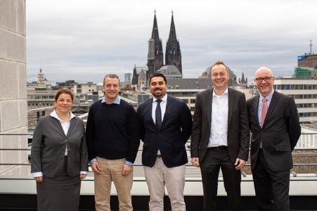 The picture shows Anna Bejaoui, General Manager of EVO Payments Germany, Craig Vodnik, CEO & Founder of cleverbridge, Arash Hatami, Business Development Manager of EVO Payments Germany, Robin Blume, Managing Director of cleverbridge Financial Services GmbH and Heiko Dwillies, Head of Implementation, EVO Payments Germany