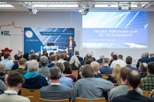 251030_Bild_PV-Symposium_Ankuendigung_DE.jpg