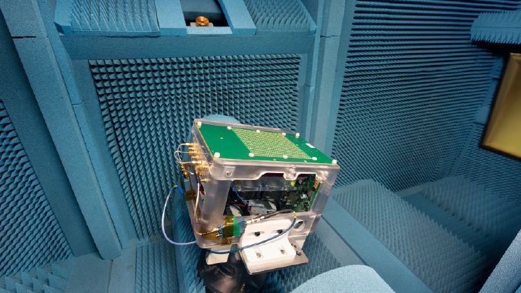 ats1800c-compact-3gpp-compliant-ota-chamber-for-5g-nr-mmwave-signals-application-image-rohde-sch.jpg