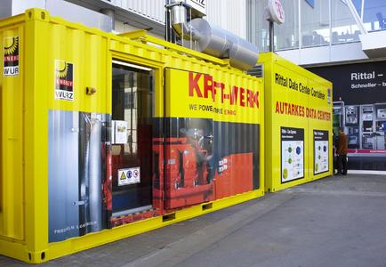 Auf Cebit und Hannover Messe präsentieren Rittal und Würz ein völlig autarkes Rechenzentrum