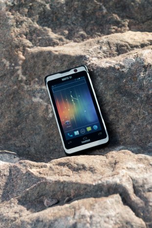 Handheld-Nautiz-X1-outdoor-rugged-smartphone_2.jpg